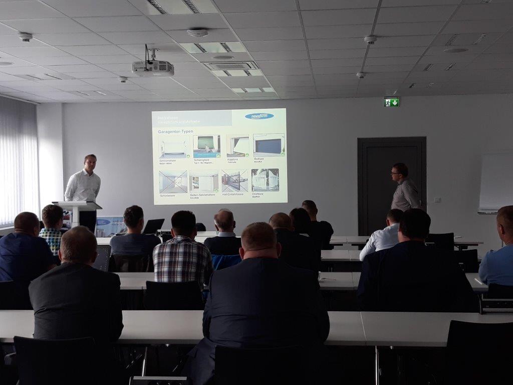szkolenia z bram garażowych Novoferm w Dortmundzie 
